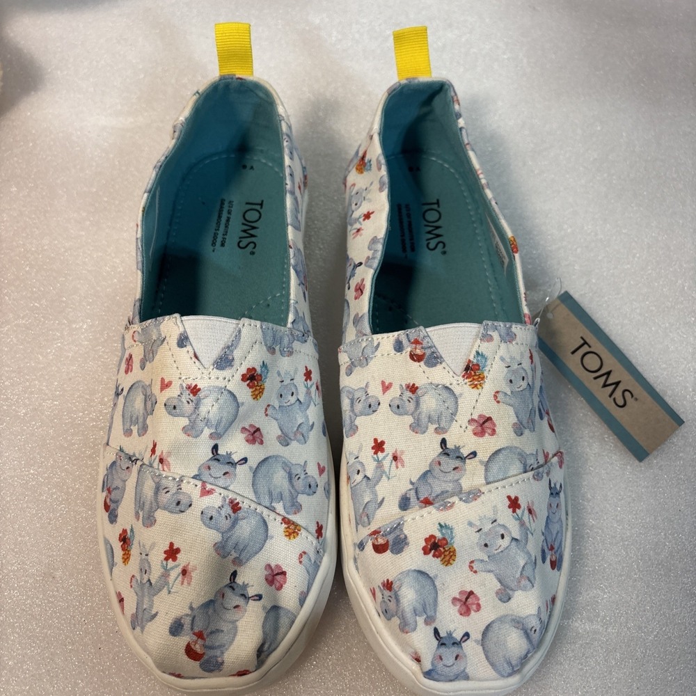 Toms Women's Alparagata  Hippopotamus Print‎ Shoes Size 6 New W/ Tag  Whimsical